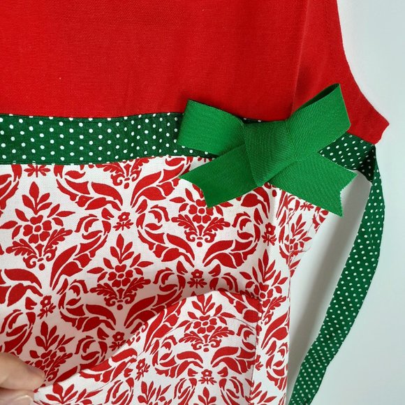Children's Christmas Apron 100% Cotton Embroidered by Kay Dee Designs - Picture 4 of 12
